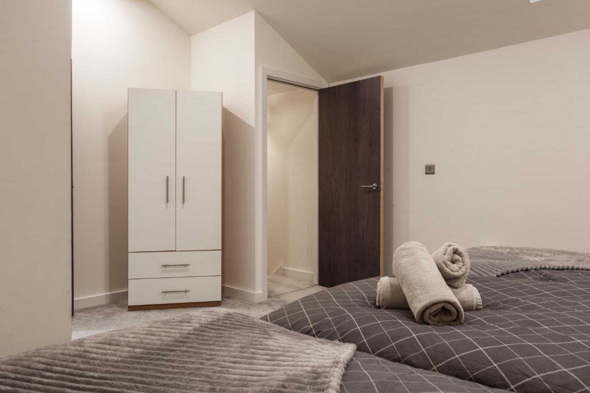 Modern And Cozy Two-Bed Apartment In Bradford Bradford  Luaran gambar